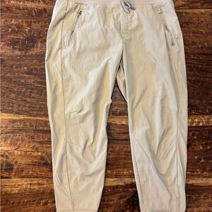 Athleta Trekkie North Jogger - 12P